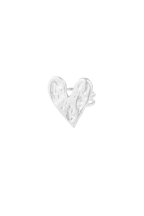 Big heart ring