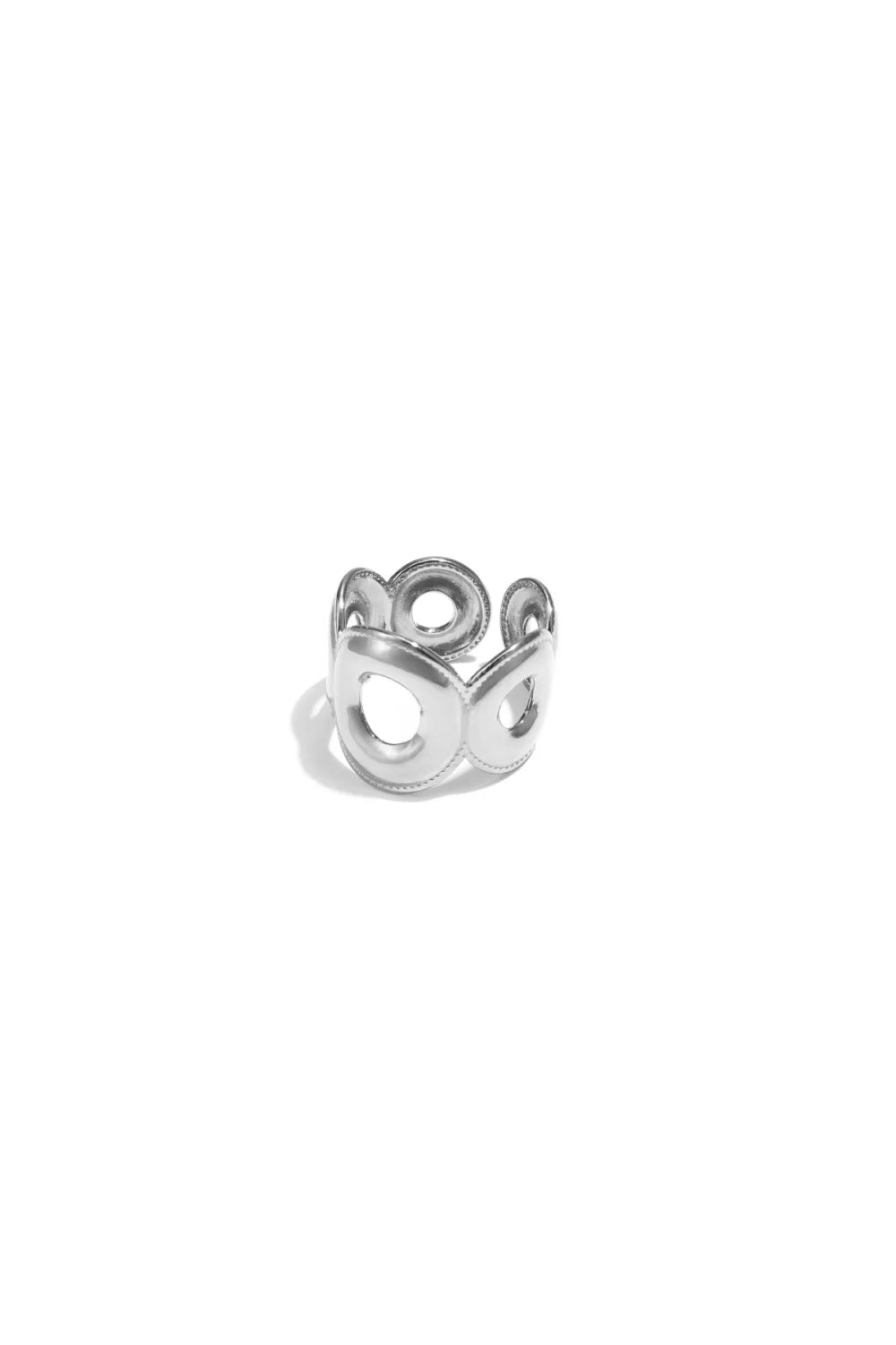 Circles ring