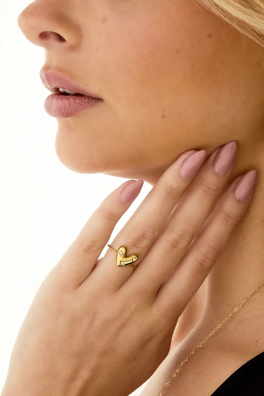 Elara ring